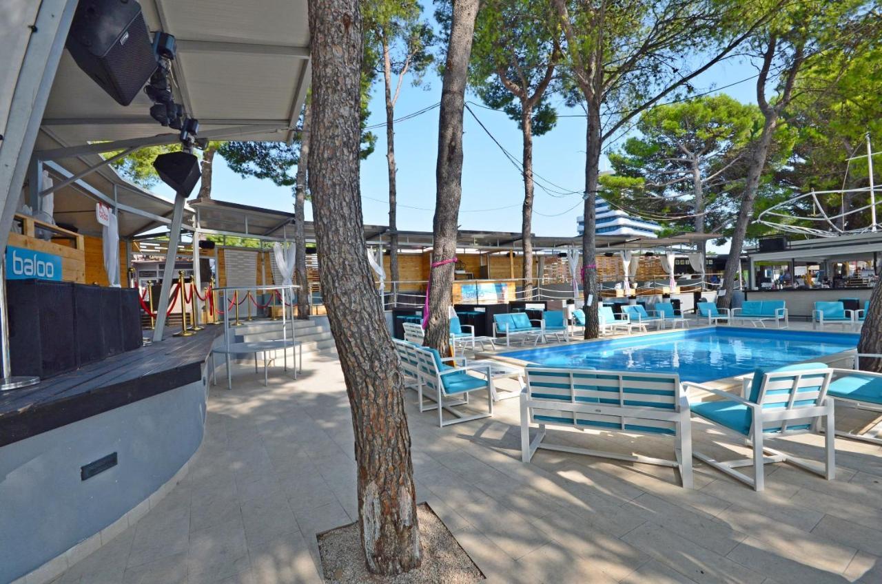 Apartment And Room Ivica Vodice Eksteriør bilde